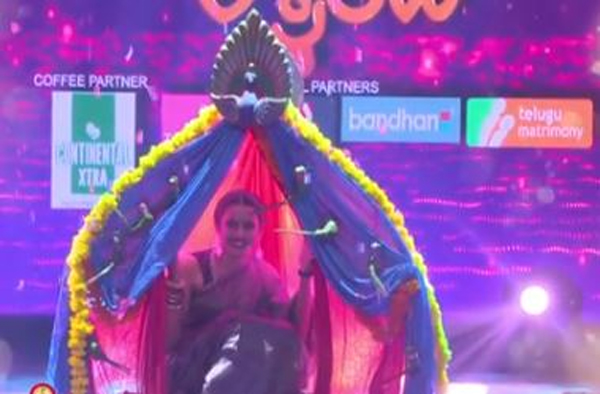 Niharika Konidela In Bapu Bommaki Pellanta Niharika Konidela In Bapu Bommaki Pellanta