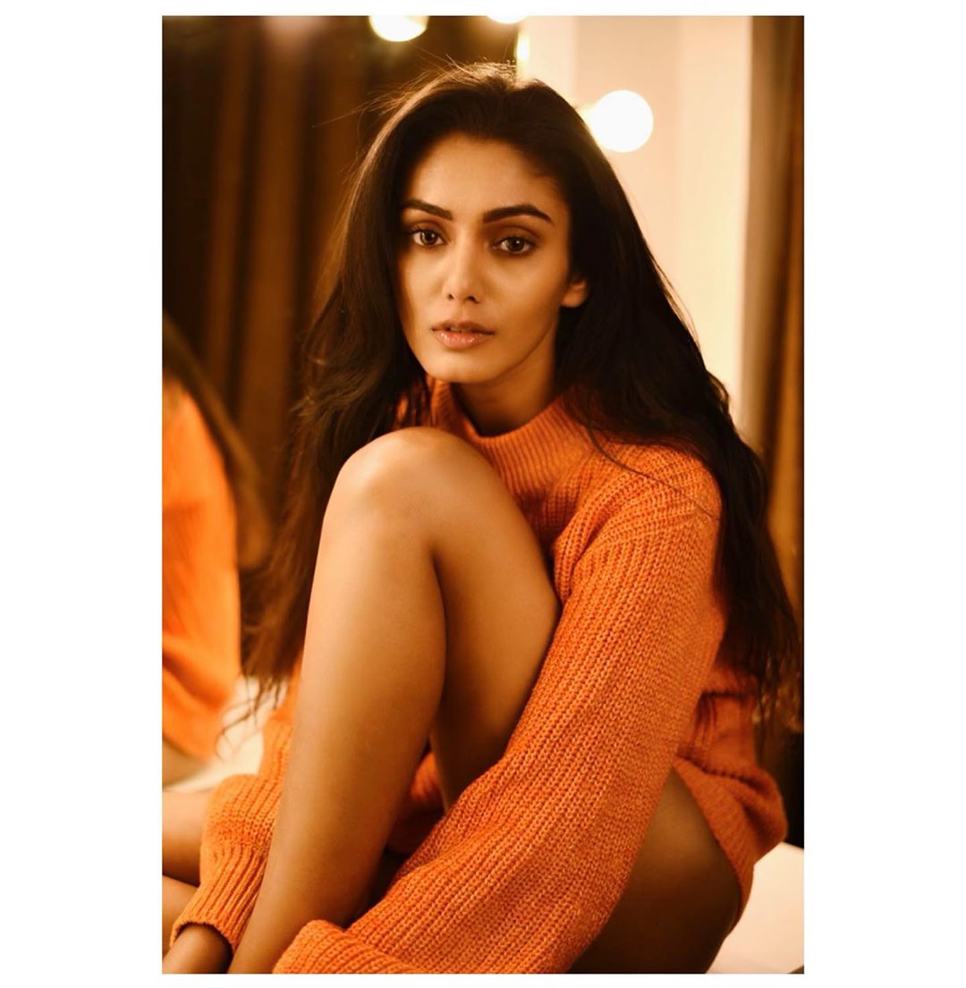 Sana Makbul Latest Images