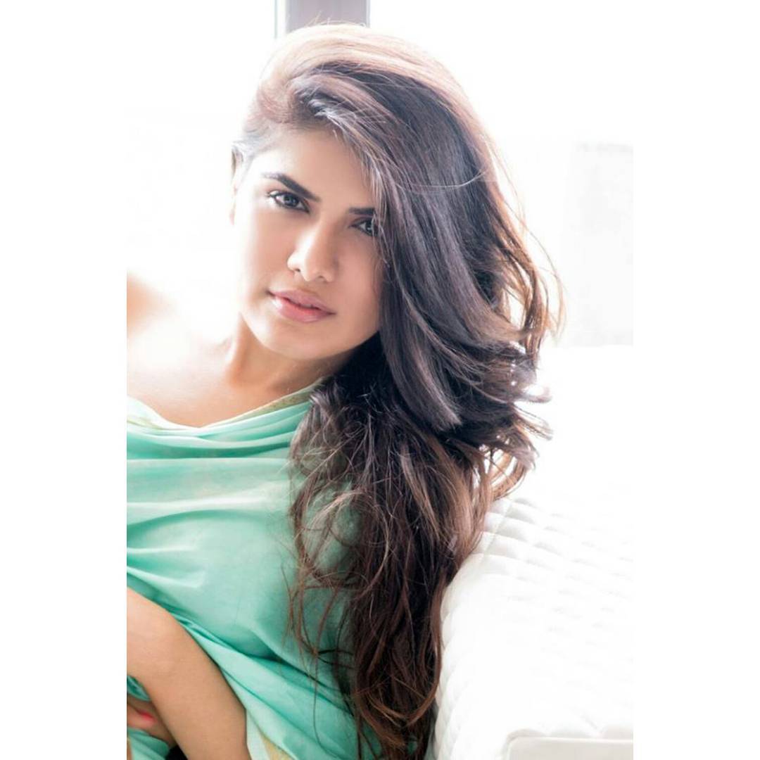 Twiinkle Saaj Glamour Stills