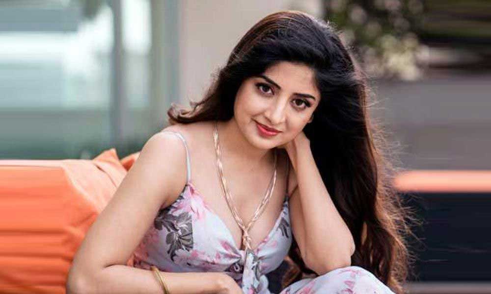 పూనమ్‌ను పక్కనపెట్టిన బిగ్‌బాస్‌.. హీరోయిన్ ఫైర్