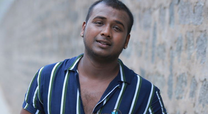 గతాన్ని చెప్పి కన్నీరు పెట్టించాడు.. కోటిపై రాహుల్ కామెంట్స్