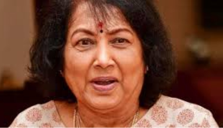 అంత పెద్ద స్టార్ హీరోయిన్ అయ్యుండీ మూడు పెళ్లిళ్లు ఎందుకు చేసుకుంది అంటే .. !