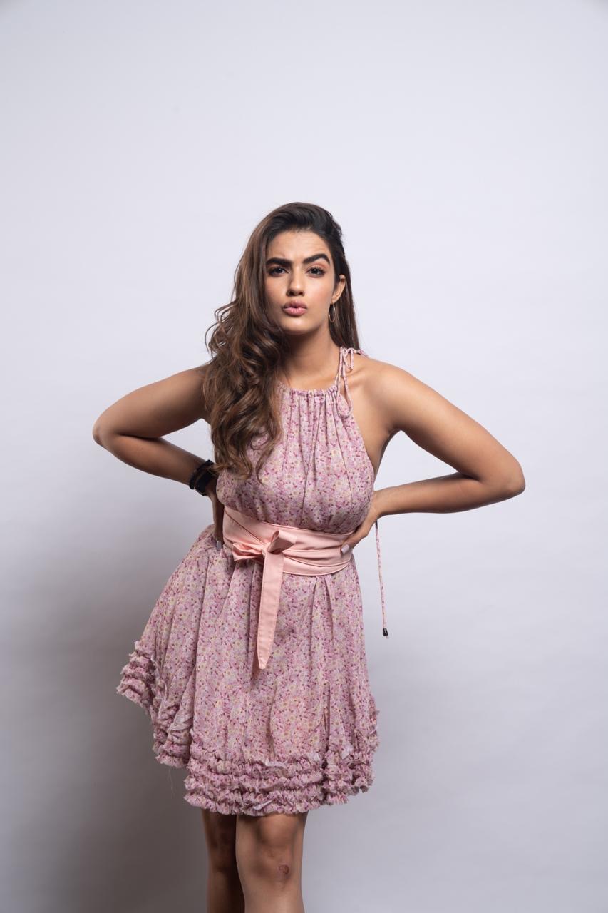Kavya Thapar Latest Photoshoot
