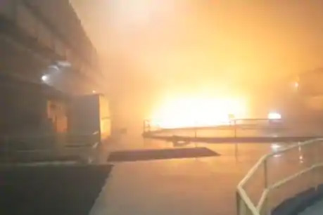 బ్రేకింగ్: శ్రీశైలం జలవిద్యుత్ కేంద్రంలో భారీ అగ్ని ప్రమాదం.. మంటల్లో చిక్కుకున్న 19 మంది సిబ్బంది