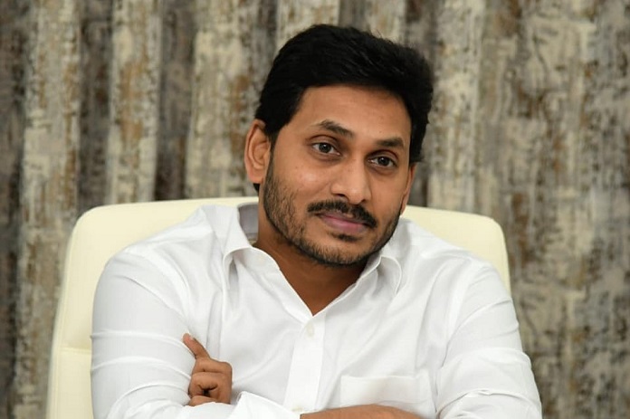 వాయిదాలు వేసి వేసి చివరికి నమ్మకం కోల్పోతారేమో జగన్