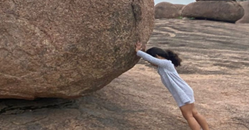 కొండను ఢీకొట్టడమంటే ఇదేనేమో.. అల్లు అర్హ అల్లరి చూశారా?