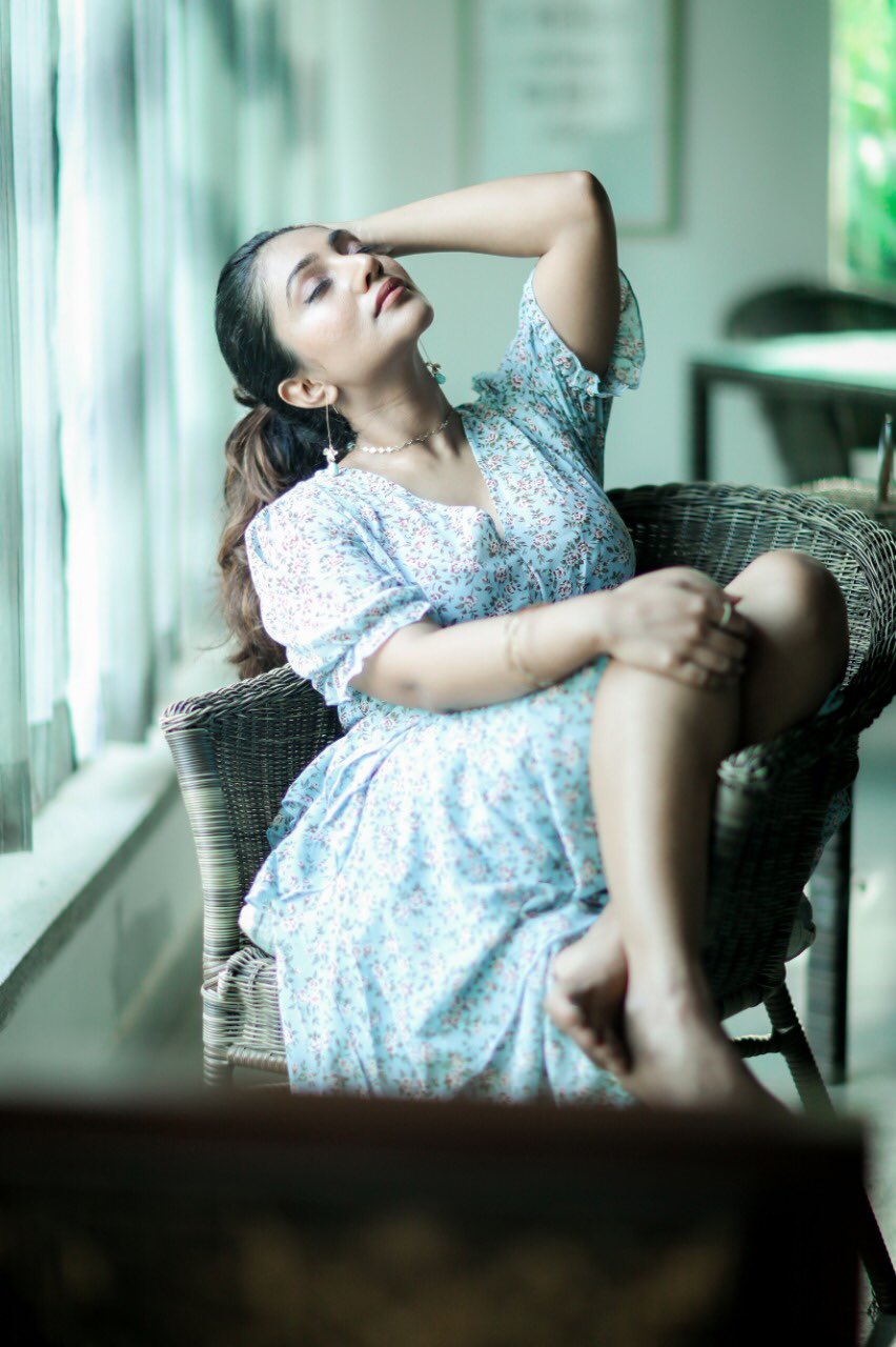 Bommu Lakshmi Cute Looks Bommu Lakshmi Cute Looks