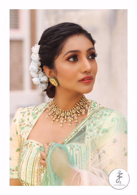 Bommu Lakshmi Cute Looks Bommu Lakshmi Cute Looks