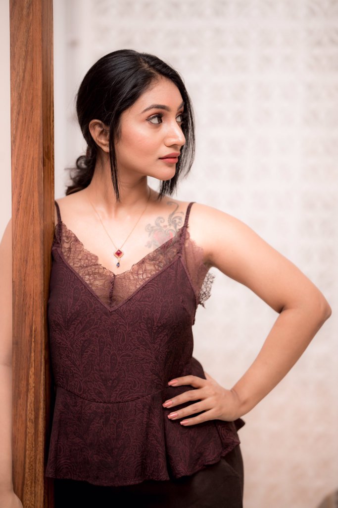 Bommu Lakshmi Beautiful Photos Bommu Lakshmi Beautiful Photos