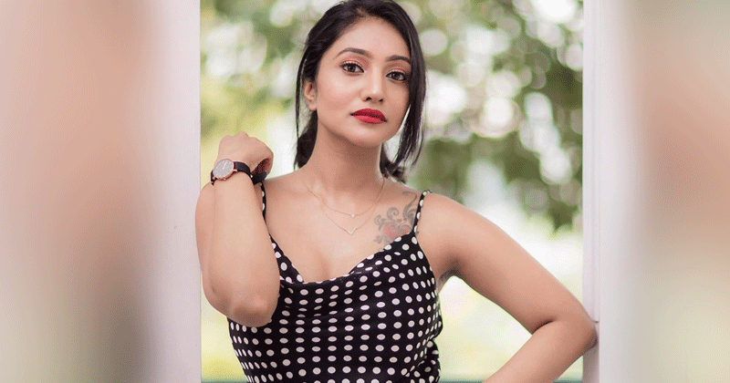 Bommu lakshmi Hd photos