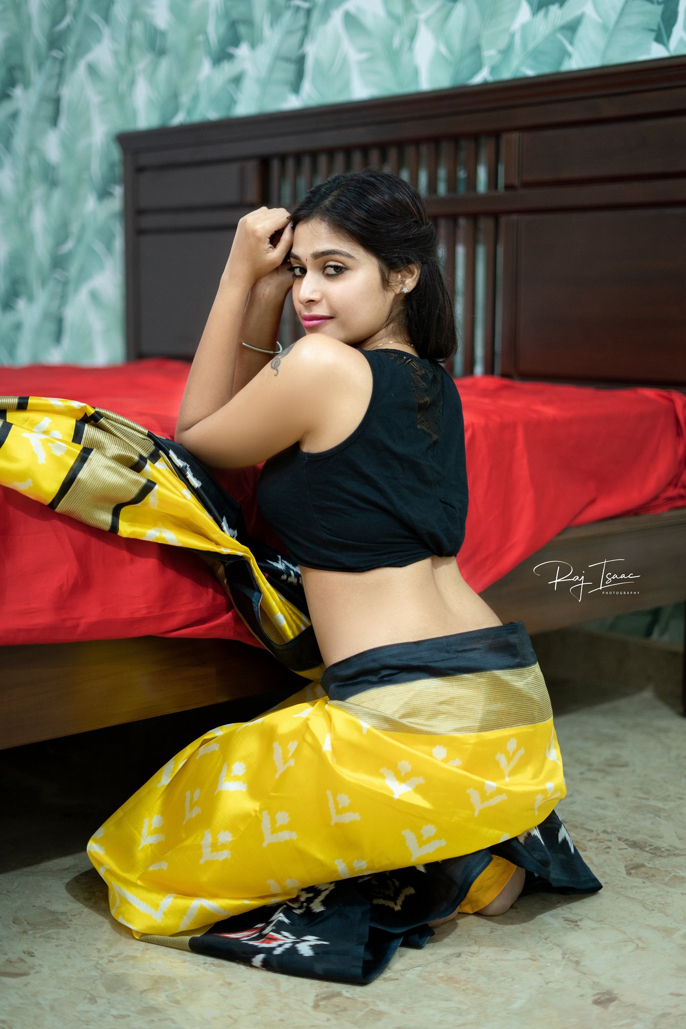 Dharsha Gupta Beautiful Pictures Dharsha Gupta Beautiful Pictures