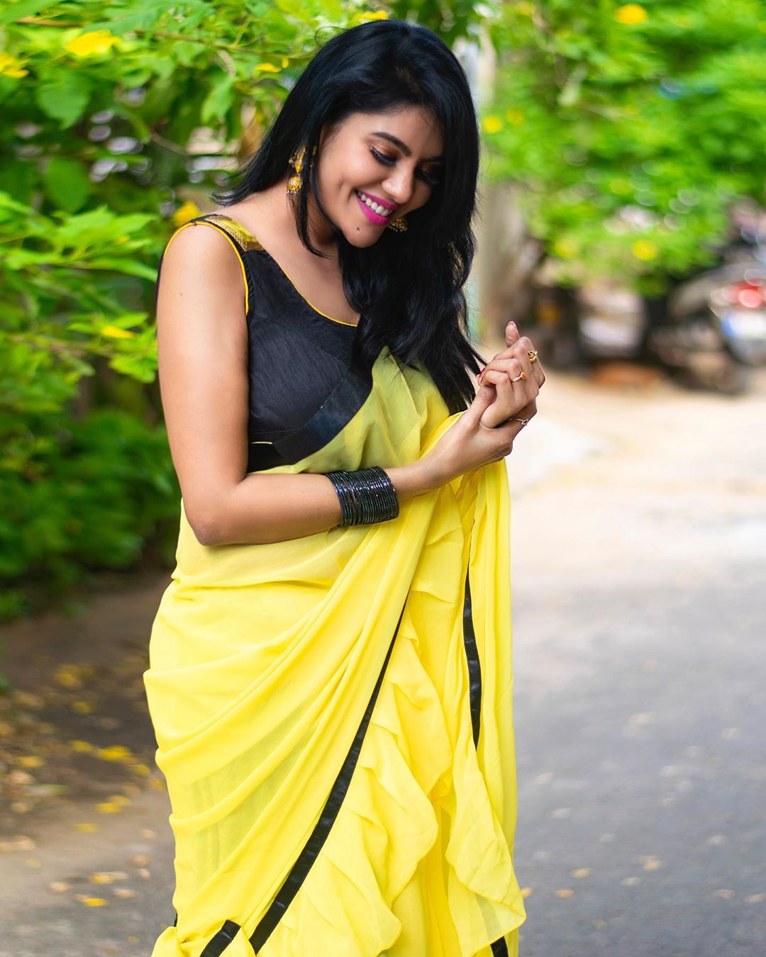 Nivisha cute looks Nivisha cute looks