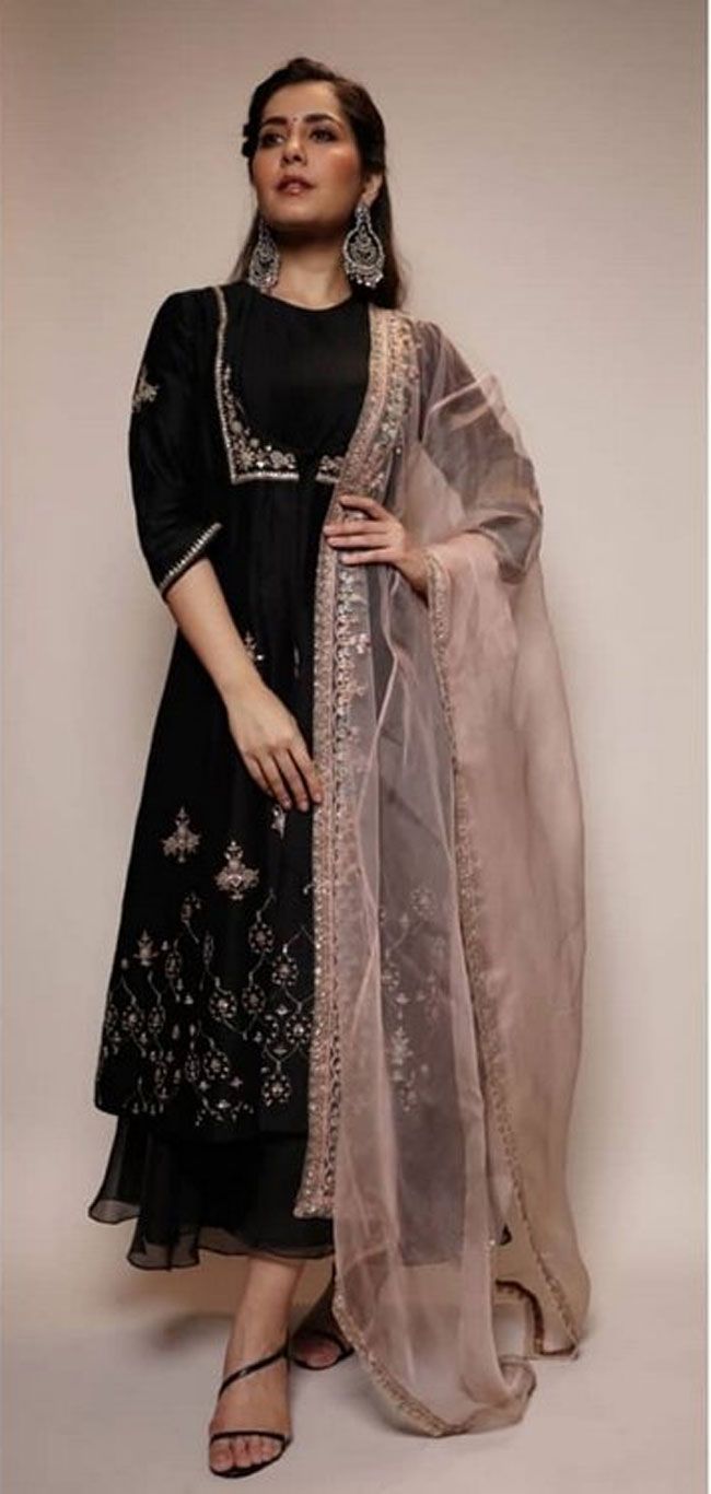 Raashi Khanna Latest Gallerys Raashi Khanna Latest Gallerys