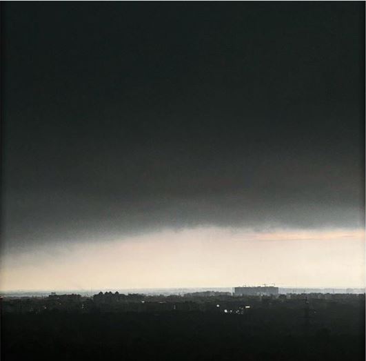 Renu Desai About Sky And Nature pics