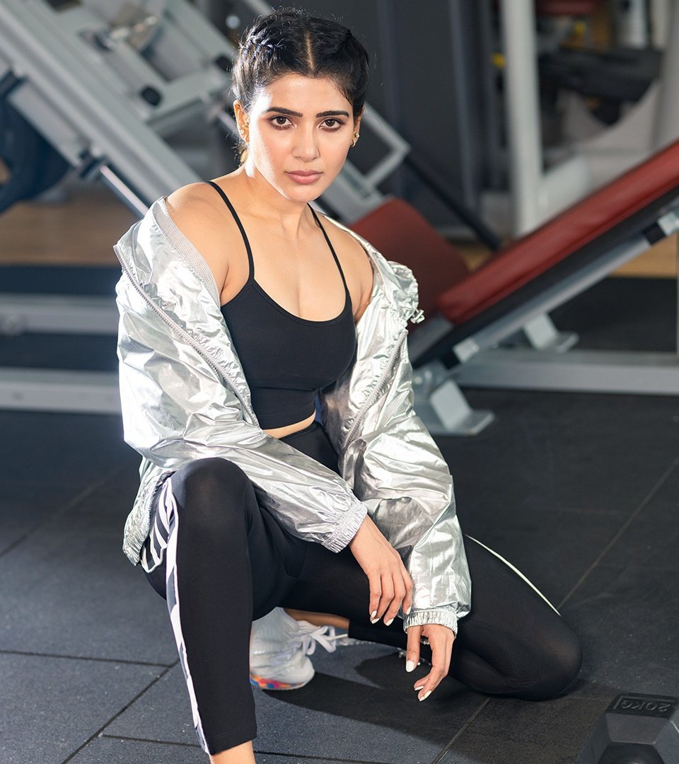 Samantha Akkineni Beauty Queen Stills Samantha Akkineni Beauty Queen Stills