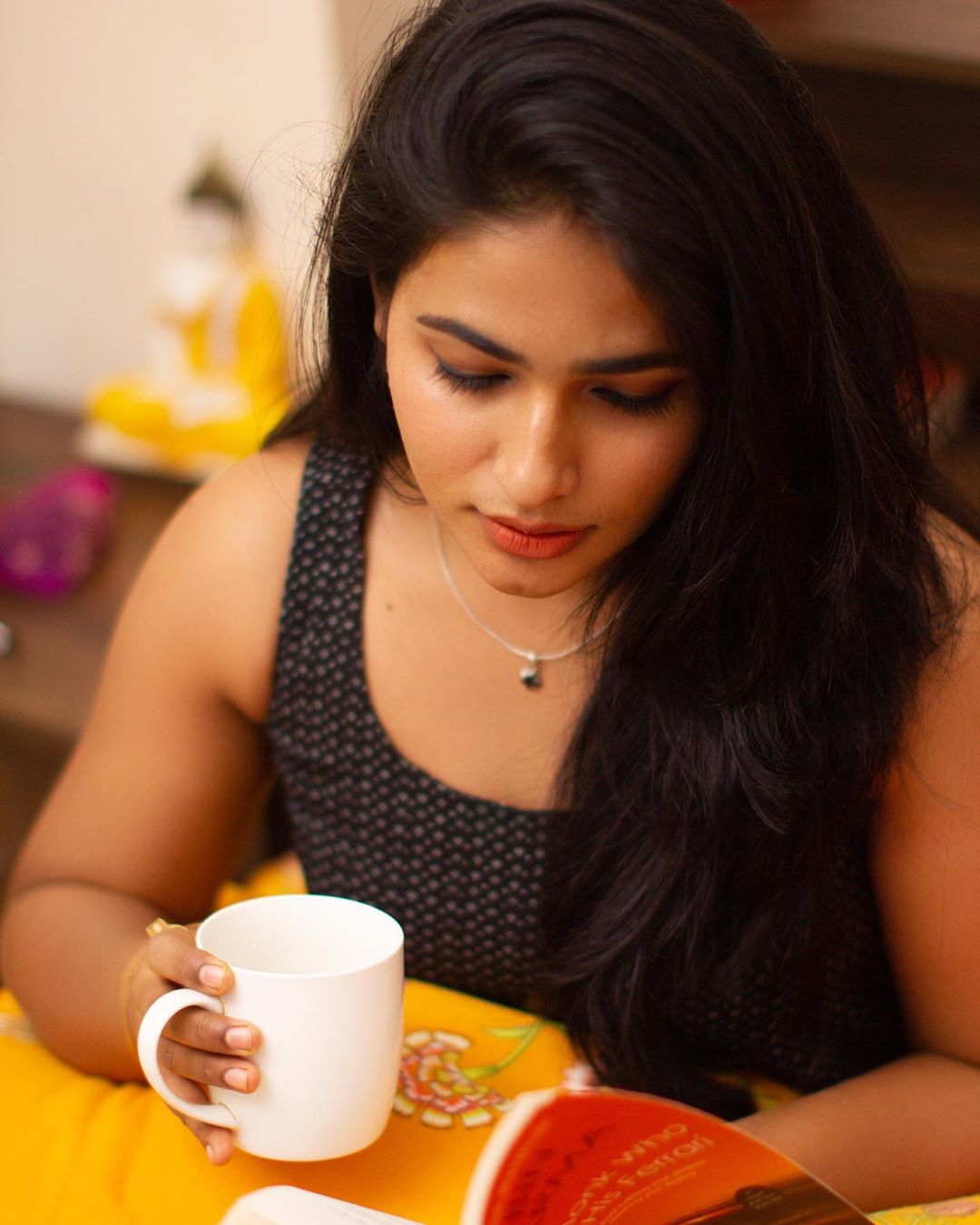 Shruthi Selvam Cute Wallpapers Shruthi Selvam Cute Wallpapers