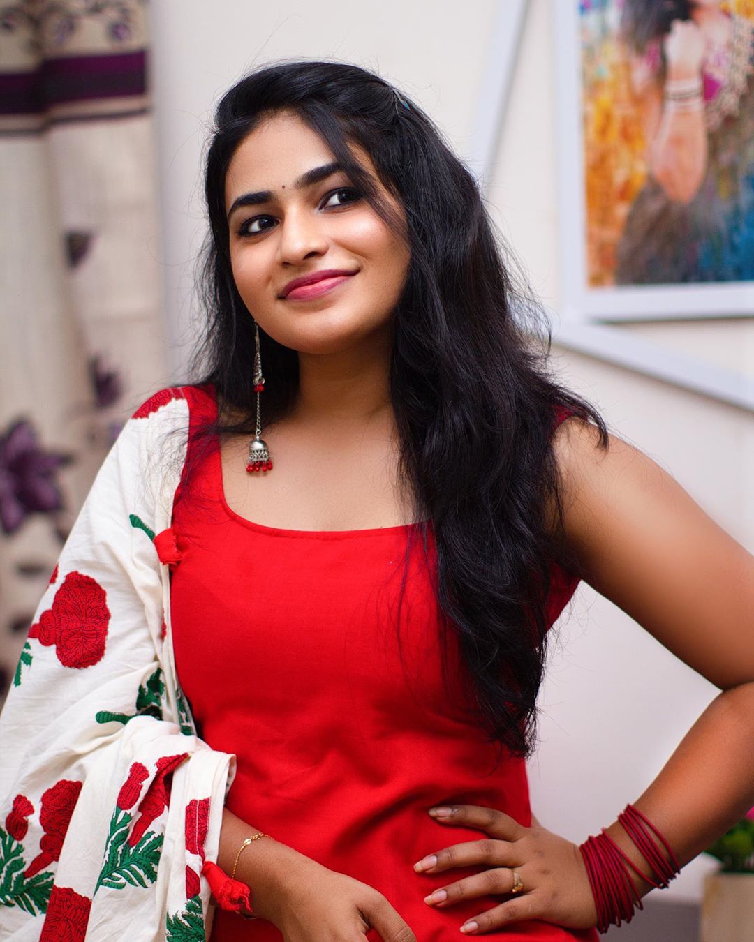 Shruthi Selvam Cute Wallpapers Shruthi Selvam Cute Wallpapers