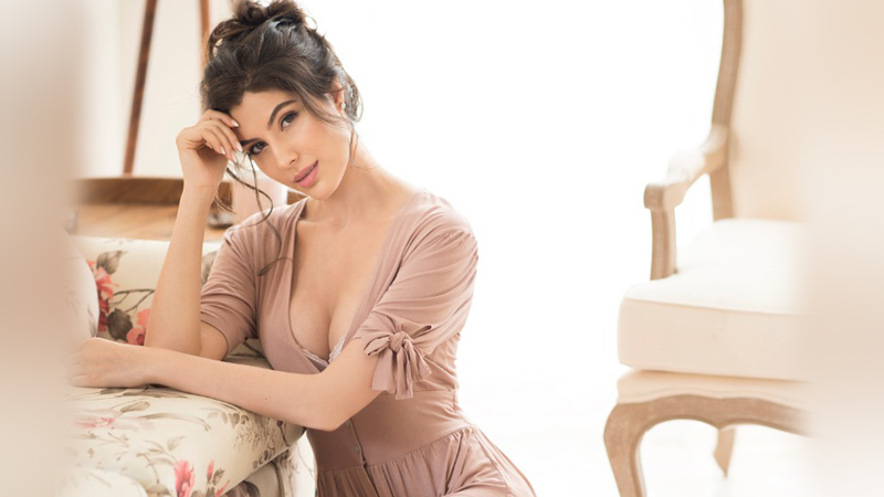 Elnaaz Norouzi Joshful images