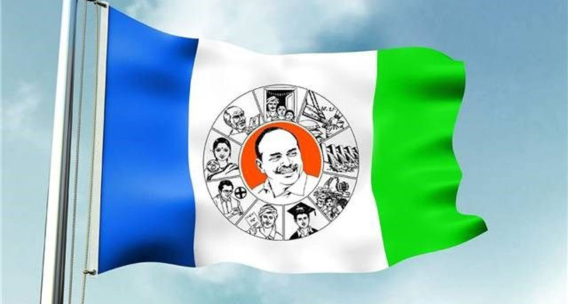 వైసీపీకి హ్యాండిచ్చి తప్పు చేశానని ఫీలవుతున్న బడా లీడర్