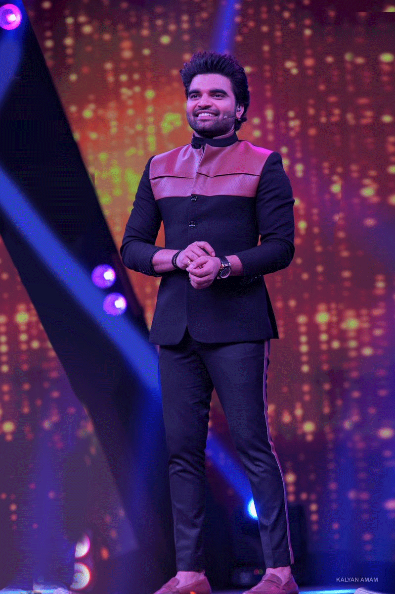 Heroine Poorna Crush On Anchor Pradeep Heroine Poorna Crush On Anchor Pradeep