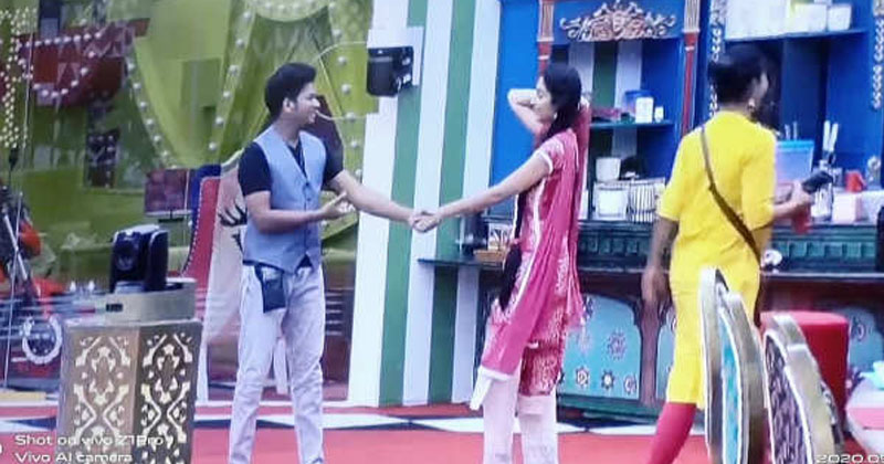 సుజాత ముద్దు.. ఏంటి అంటూ అవినాష్ షాక్!!