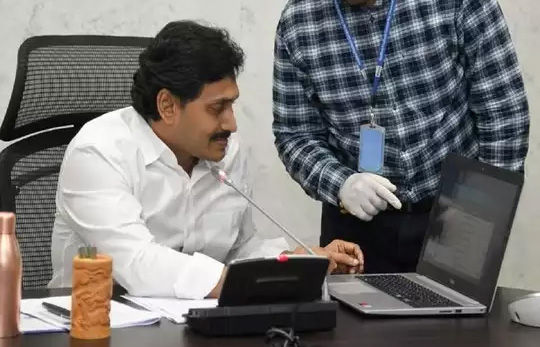 ఏపీ నిరుద్యోగులకు బంగారం లాంటి వార్త.. ఎప్పుడూ లేనంతగా ఈ సంవత్సరమే భారీగా నియామకాలు