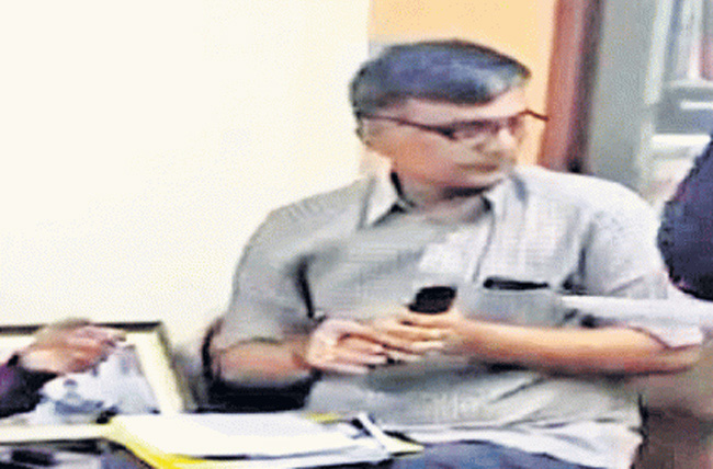 బ్యాక్ టూ బ్యాక్ ఇరుక్కుంటున్న బొల్లినేని.. చంద్రబాబు గారి ఆప్తుడు మరి..!