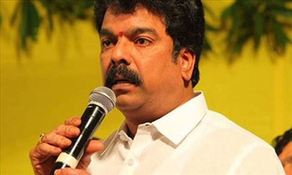 bonda umamaheswara rao fires on ap cm ys jagan on insider trading