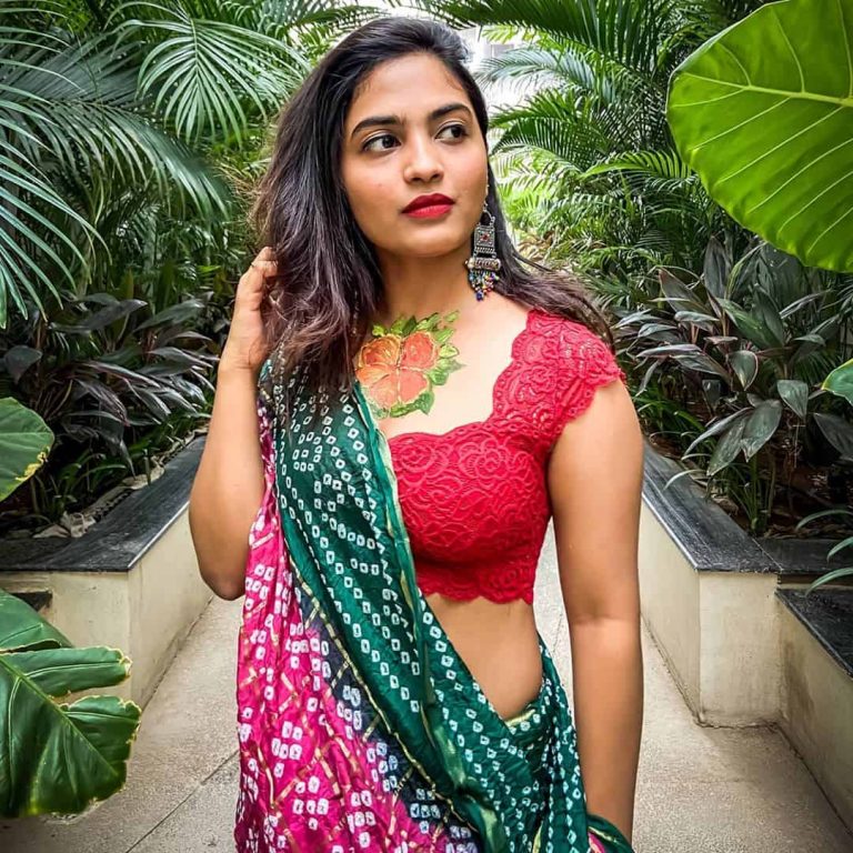 Dethadi Harika Photos Viral In Social Media