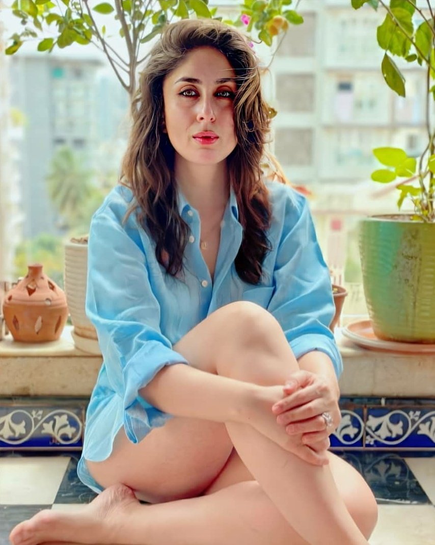 మరోసారి బేబీ బంప్ తో కనిపించిన కరీనాకపూర్.. దానివల్లే ఇది అంటూ పోస్ట్!