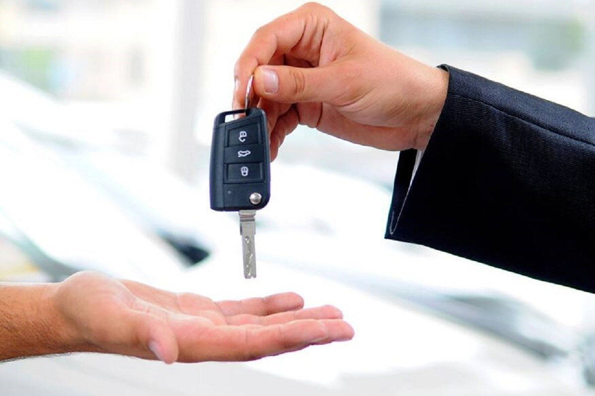 బైక్ కొనాలనుకునేవాళ్లకు పండుగ లాంటి వార్త.. రూపాయికే బైక్.. దసరా బంపర్ ఆఫర్