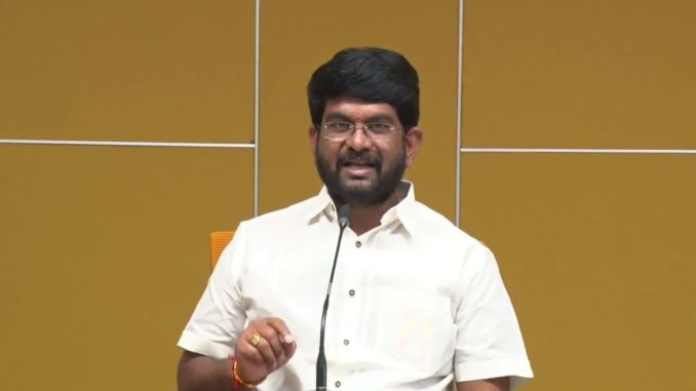 అబ్బో ఇదేం పంచ్ రా బాబు.. వెల్లంపల్లి గాలి మొత్తం పోయింది గా!