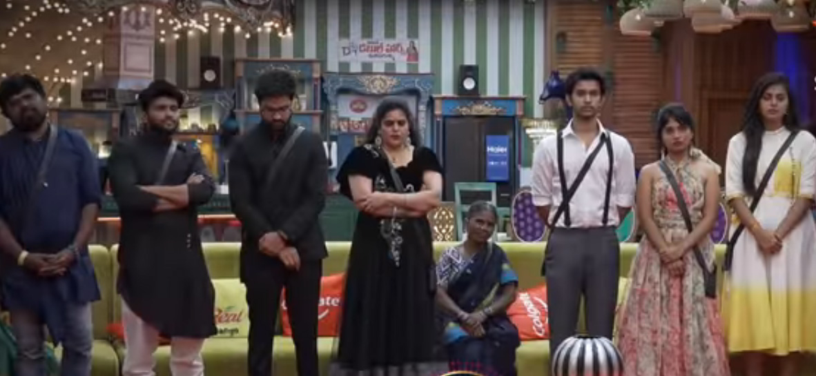 nagarjuna fire on bigg boss contestants on nominations