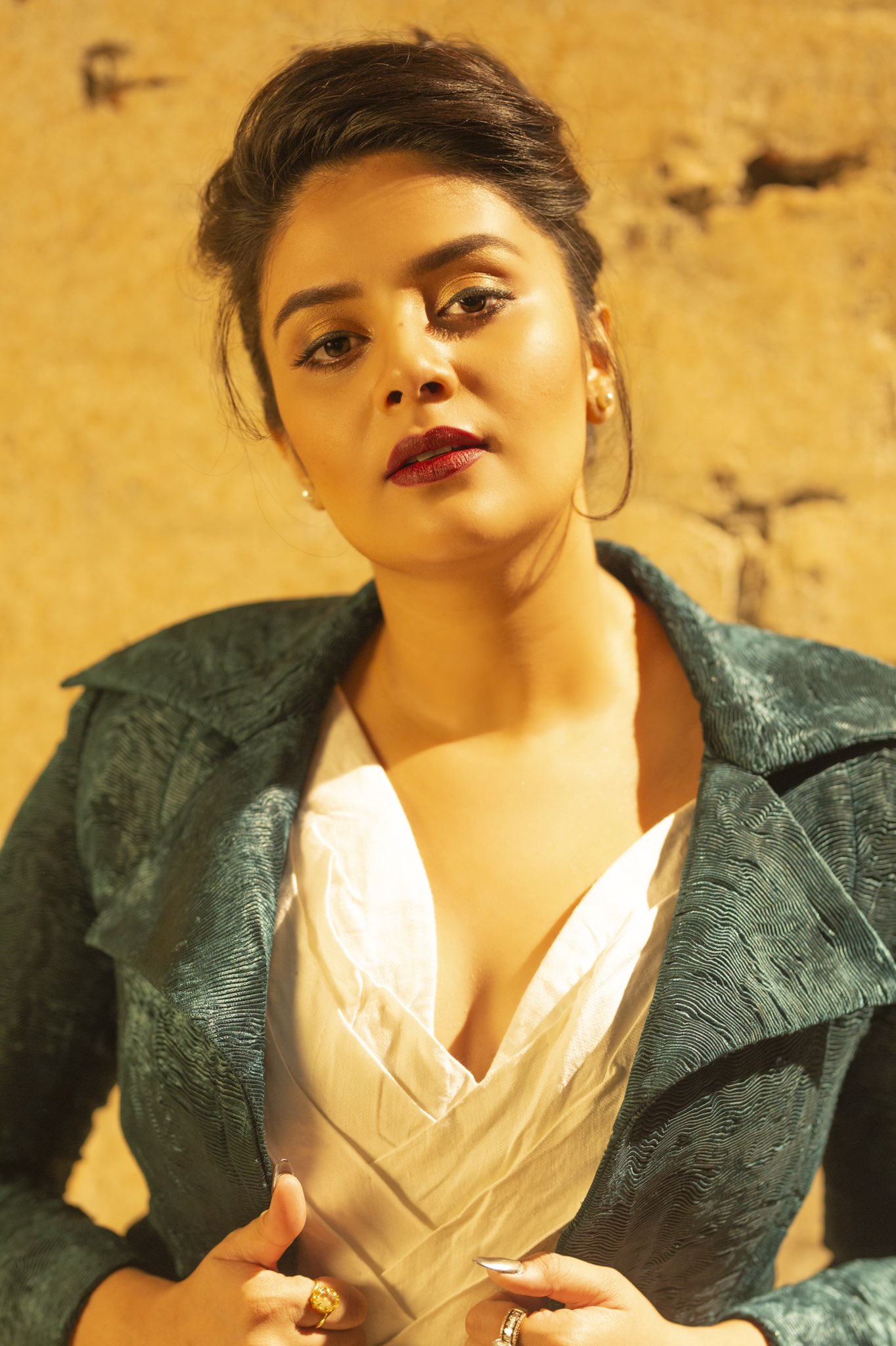 sreemukhi serious looks sreemukhi serious looks