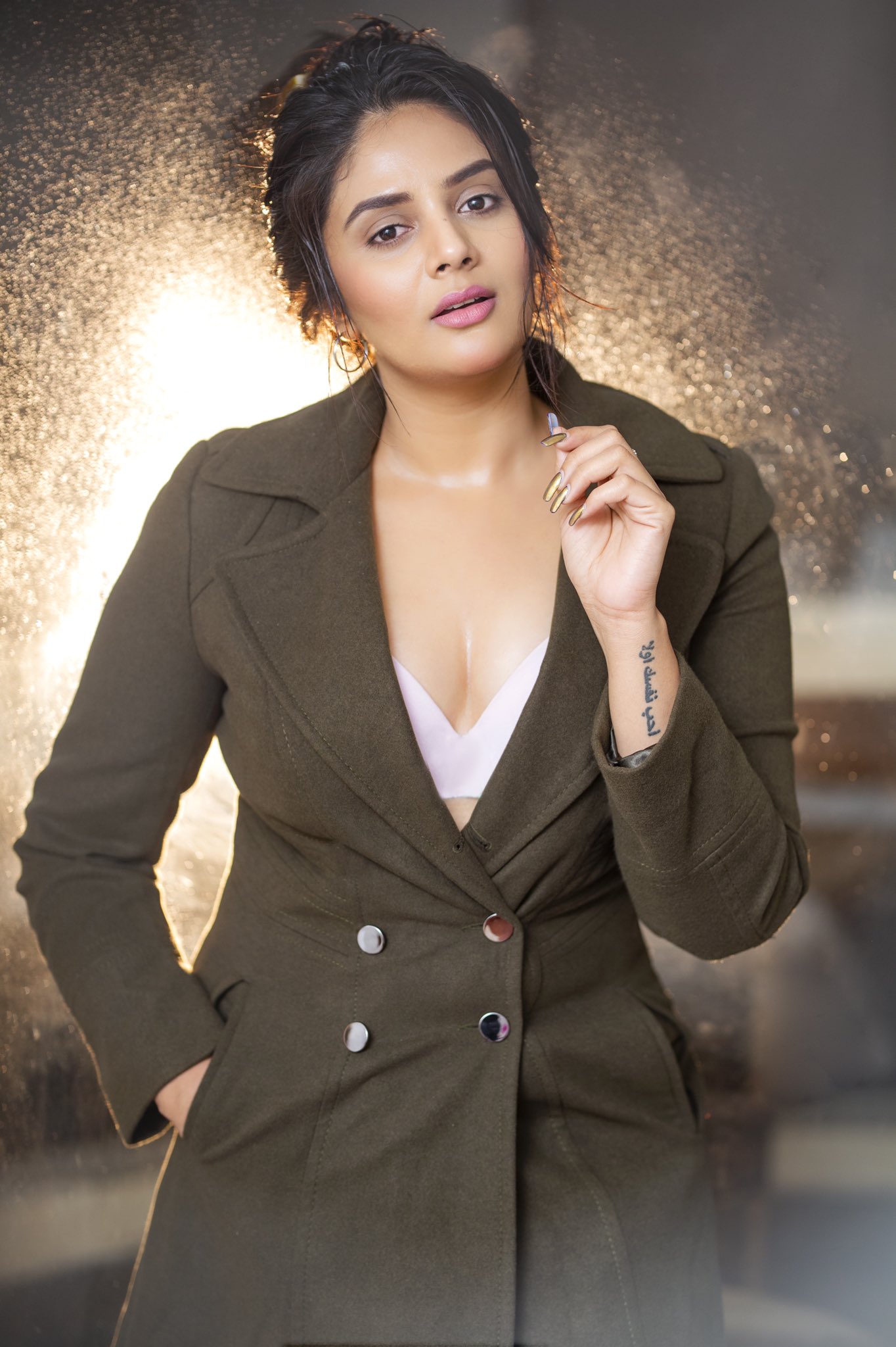 sreemukhi joshful Looks sreemukhi joshful Looks