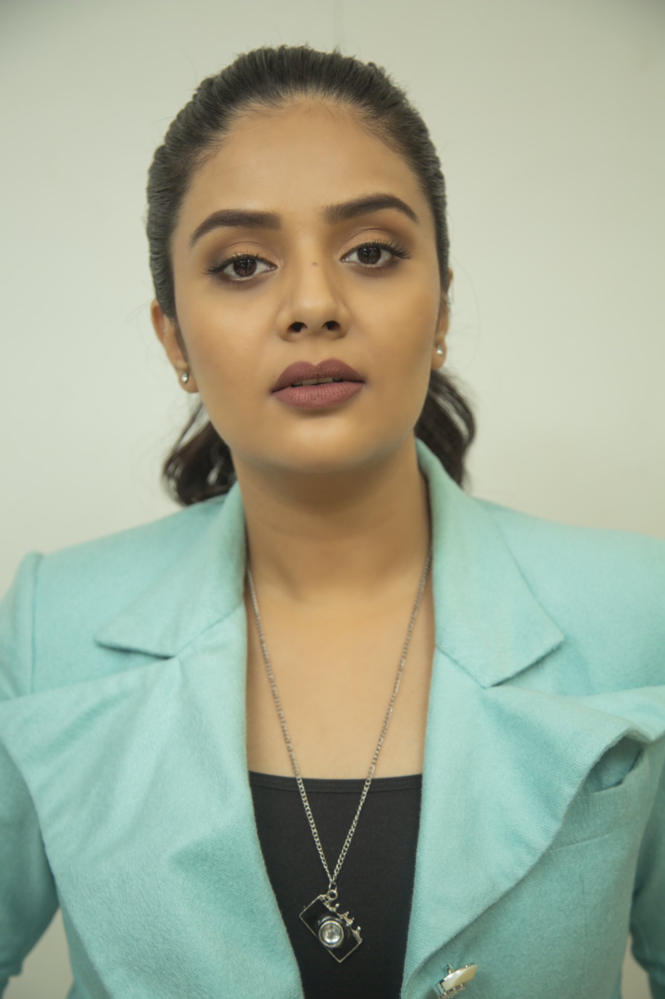 sreemukhi joshful Looks sreemukhi joshful Looks