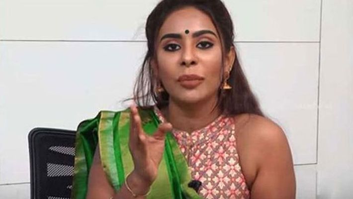 Sri Reddy says that Bigg Boss 4 Telugu Contestants EMotion Is fake Sri Reddy says that Bigg Boss 4 Telugu Contestants EMotion Is fake