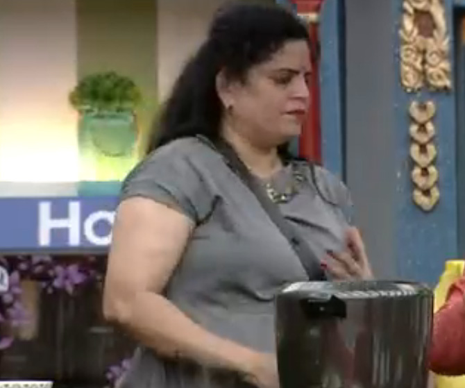 dispute started in bigg boss house between karate kalyani and jordar sujatha