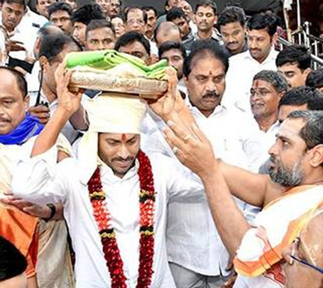 ap cm ys jagan to visit tirumala temple on 23rd of this month