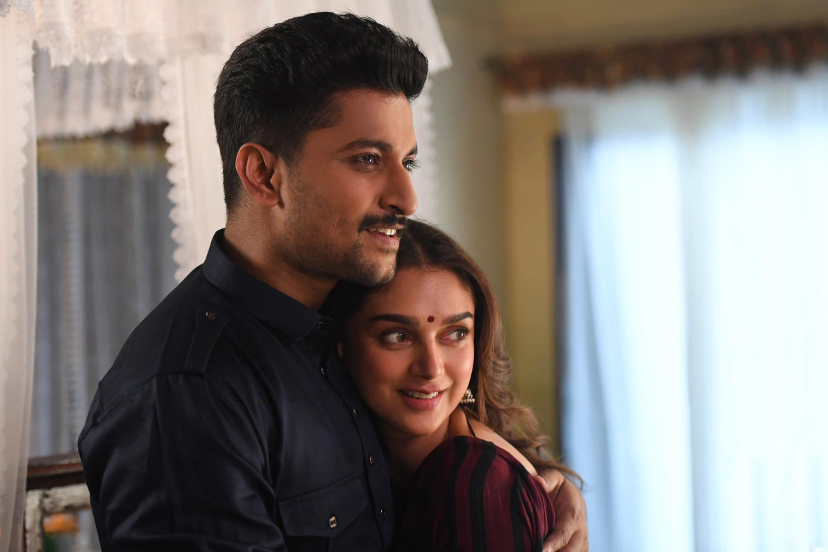 రివ్యూ : నాని ‘V’..  జస్ట్ ఏ రివేంజ్ స్టోరీ.. నాట్ ఏ సస్పెన్స్ థ్రిల్లర్