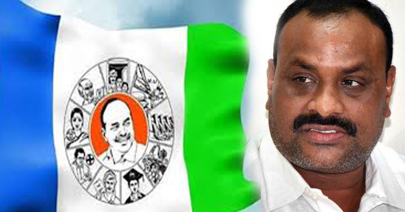 సందట్లో సడేమియా.. మొత్తం సర్దేసిన వైసీపీ లీడర్ !!