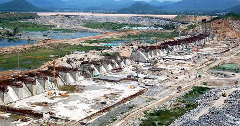 పోరాడితేనే పోలవరం బ్రతుకుతుంది 