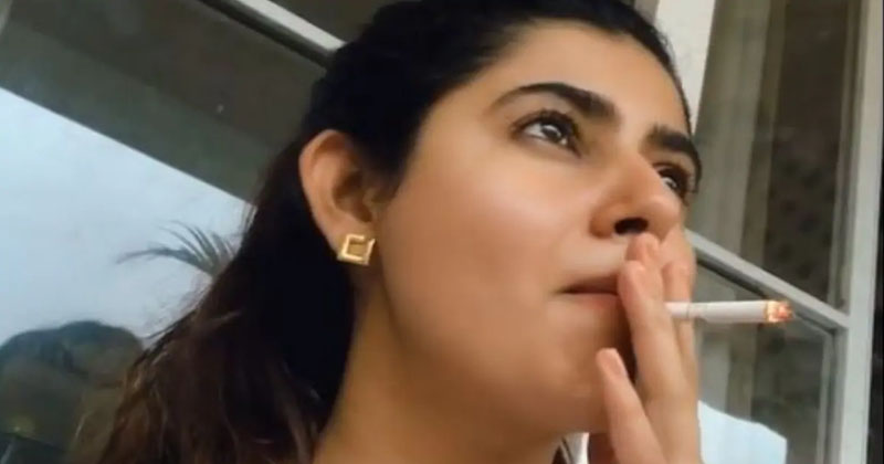 సిగరెట్ తాగుతూ నీతులా.. హీరోయిన్‌పై నెటిజన్లు ఆగ్రహం