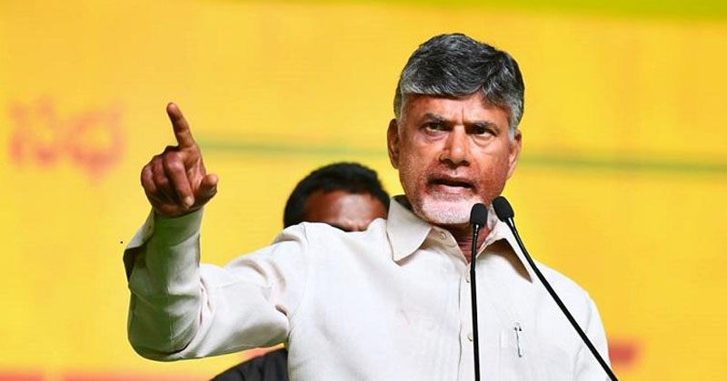 చంద్రబాబు పట్టుదల చూసి బీజేపీ నేతలు ఆశ్చర్యపోతుంటే.. టీడీపీ నేతలు సిగ్గుపడుతున్నారు
