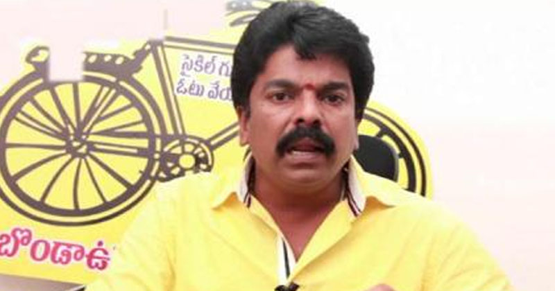 హీరోయిన్ వివాదంలో పోలీసులను ఆశ్రయించిన బొండా ఉమా.. వైసీపీకి వార్నింగ్