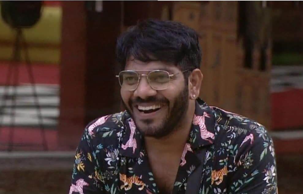 పాపం నోయెల్…అనారోగ్యంతో బిగ్ బాస్ నుండి  వీడ్కోలు , త్వరగా తిరిగి రావాలి అంటున్న బిగ్ బాస్ కోరికని తీరుస్తాడా?