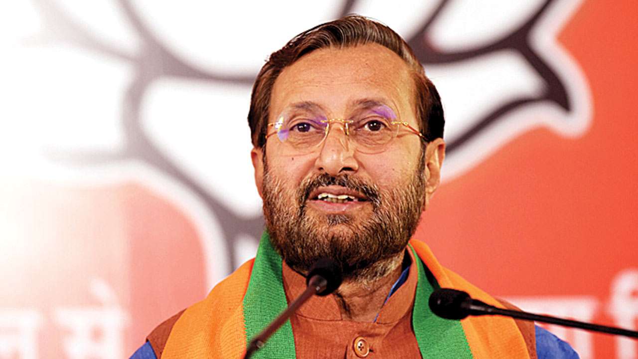 కేంద్ర ప్రభుత్వ ఉద్యోగులకు గుడ్ న్యూస్.. తెలిస్తే ఎగిరి గెంతుతారట.. !