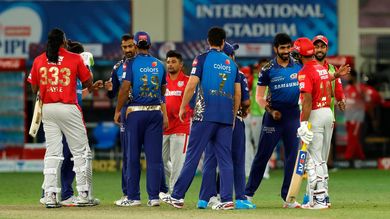 ఐపీయల్ -2020: MI vs KXIP మ్యాచ్ క్రికెట్  అభిమానులకి ఫుల్ మజాని అందించింది..ముంబై మీద అత్యంత నాటకీయంగా పంజాబ్ గెలిచింది