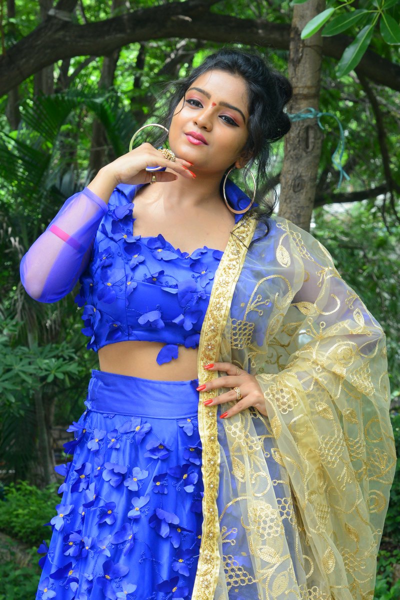 Karunya Latest Wallpapers Karunya Latest Wallpapers