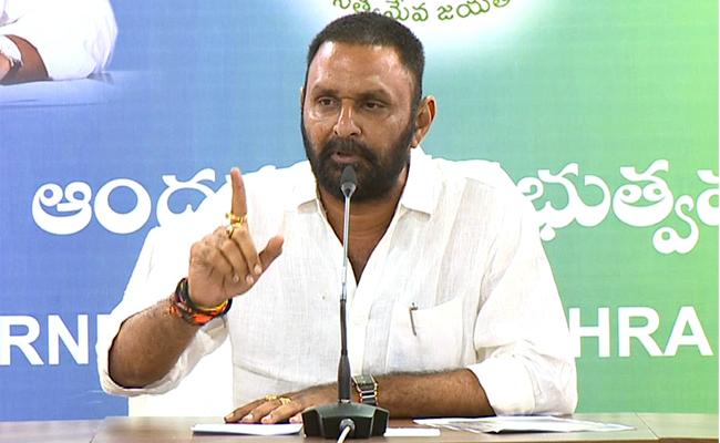 “ట్రాక్టర్‌ కూడా సరిగ్గా నడపడం రాని లోకేశ్‌…టీడీపీని కూడా కొల్లేటిలో దించుతాడని, లోకేష్ వేస్ట్” అని కొడాలి నాని సెటైర్లు